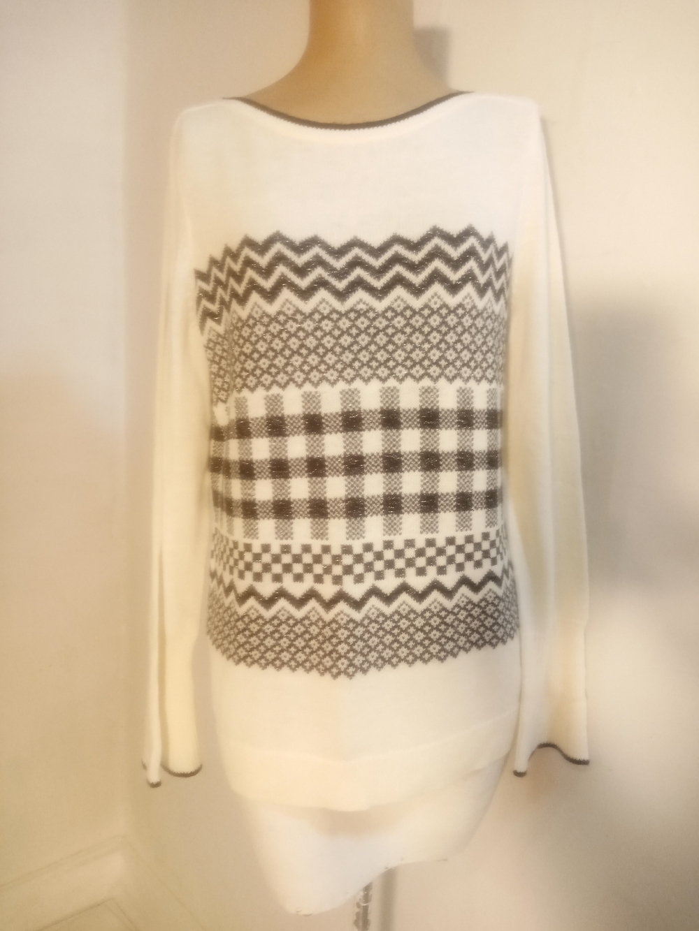 Talbots White Crewneck Sweater with Gray Fair Isle Panel